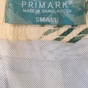 Primark Green and Cream Floral Apparel